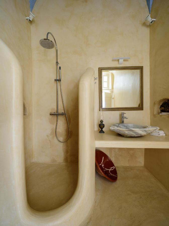 Diva Santorini Luxury Villa Pyrgos Kallistis ภายนอก รูปภาพ